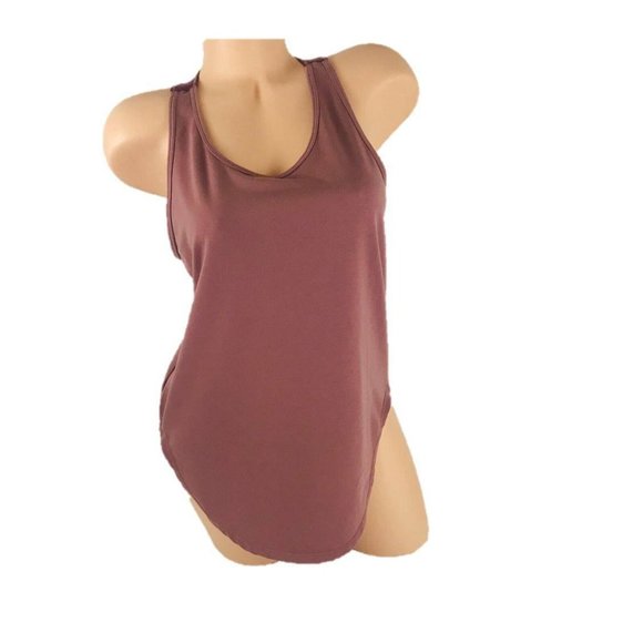Royal Robbins Women's Top Small Red Merlot Athletic Gym Racerback Sleeveless - Picture 5 of 9